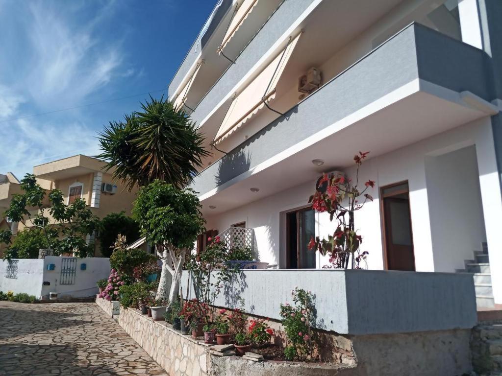 Hotel Opolonia Ksamil Exterior photo